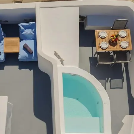Artemis Sunset Santorini Rooftop Jacuzzi View Daire