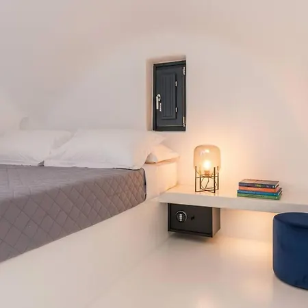 Apartamento Artemis Sunset Santorini Rooftop Jacuzzi View *