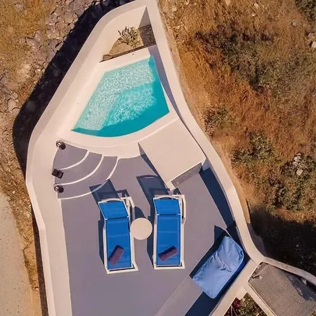 Daire Artemis Sunset Santorini Rooftop Jacuzzi View Fira (Santorini)
